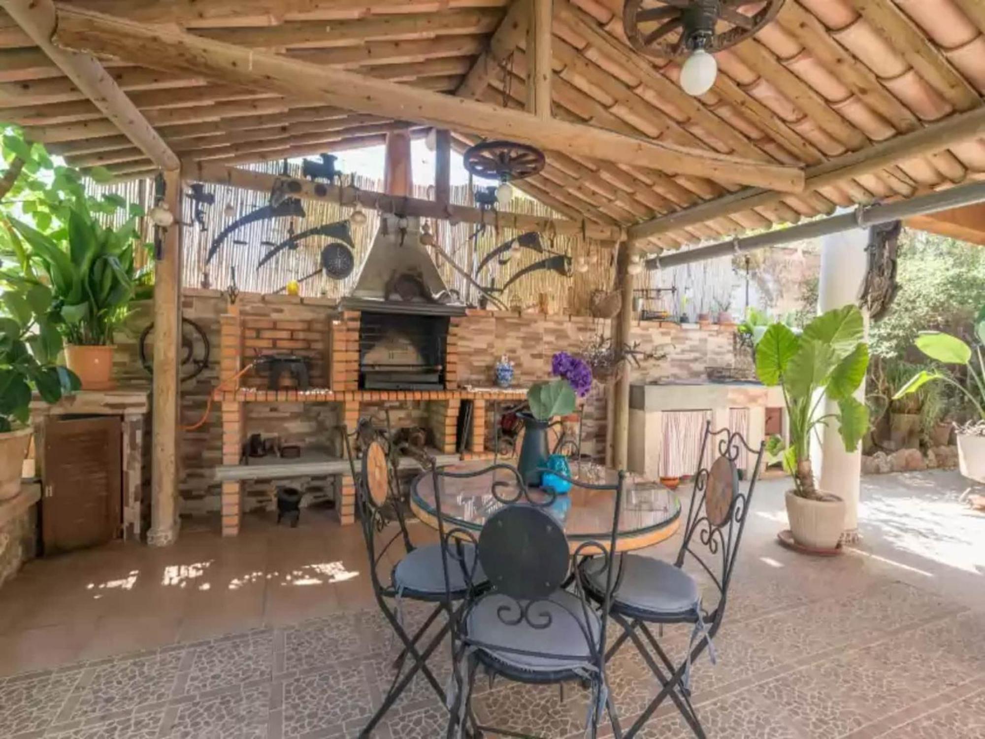 With Private Pool In Villa Inca (Mallorca)