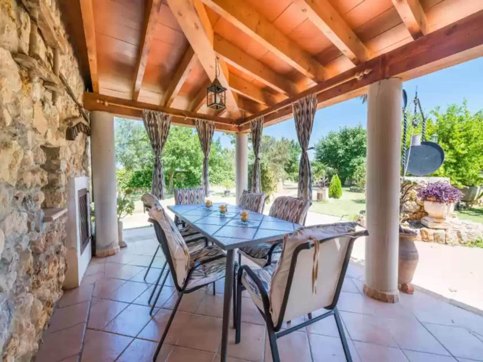 With Private Pool In Villa Inca (Mallorca)